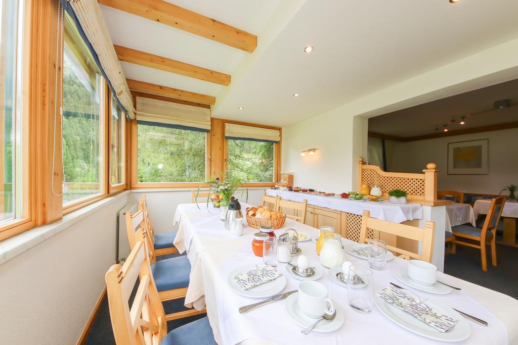 Haus Spieleck Bed and Breakfast Saalbach-Hinterglemm Buitenkant foto
