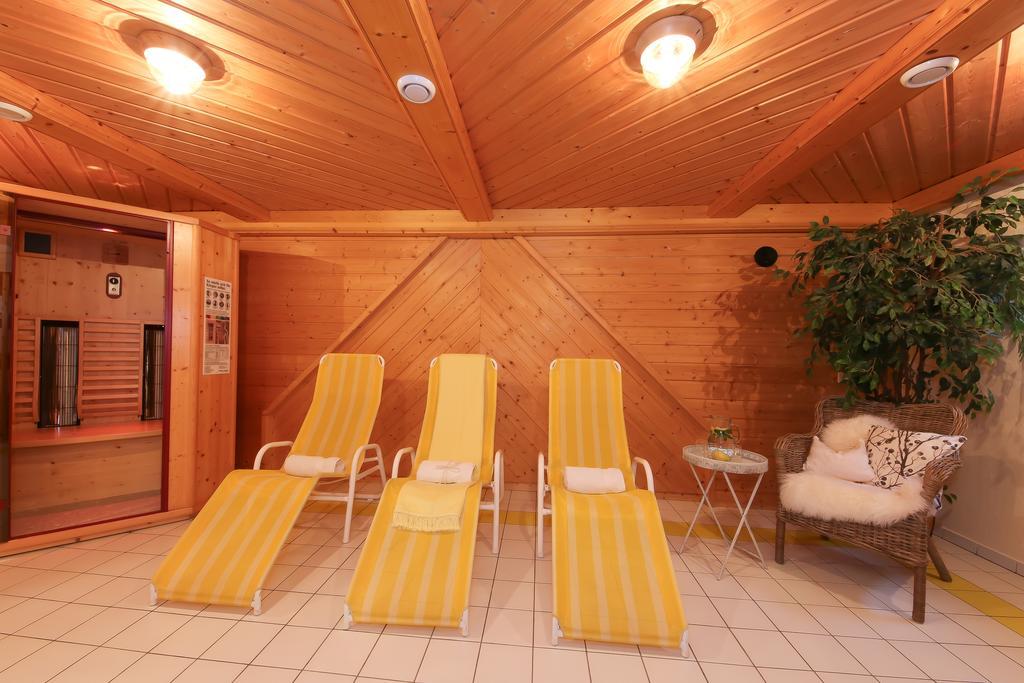Haus Spieleck Bed and Breakfast Saalbach-Hinterglemm Buitenkant foto